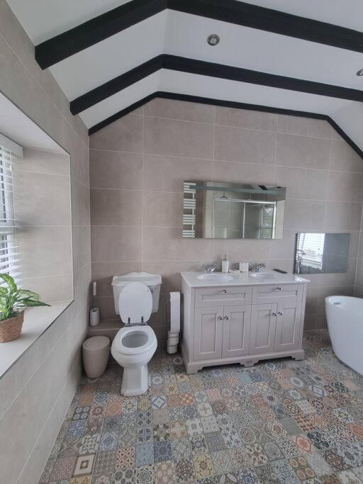 Luxurious Cottage With Hot Tub, Lake District Duddon Ngoại thất bức ảnh