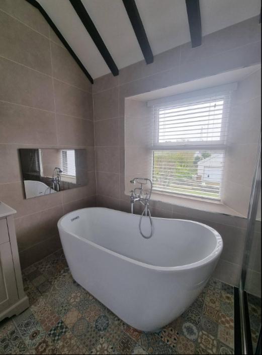 Luxurious Cottage With Hot Tub, Lake District Duddon Ngoại thất bức ảnh
